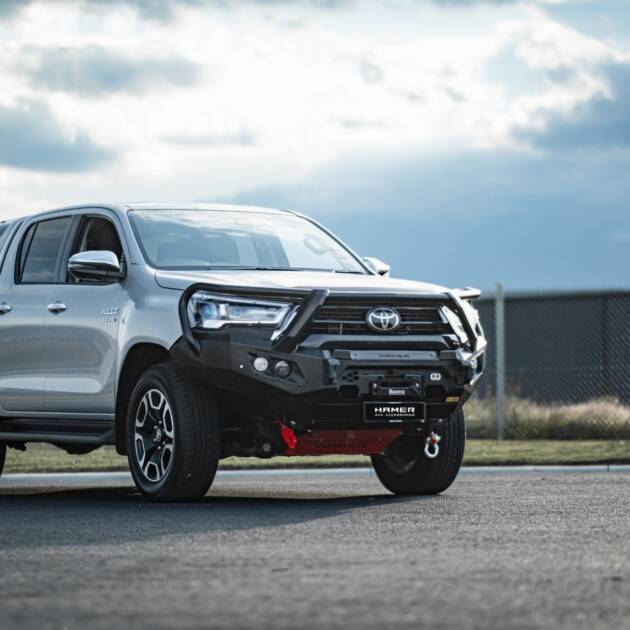 Hamer King series Plus bull bar for Toyota Hilux (2020 – 2023)