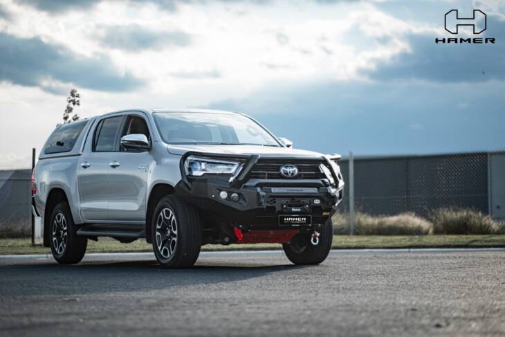 Hamer King series Plus bull bar for Toyota Hilux (2020 – 2023)