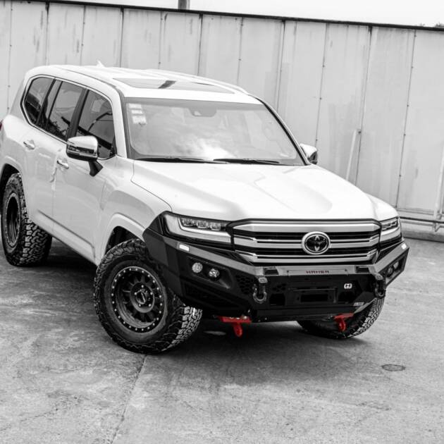 Hamer King series bull bar for Toyota Landcruiser 300 Series (2021 – Present)